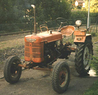 IHC - FARMALL DLD 2, Bj. 1955, 14 PS